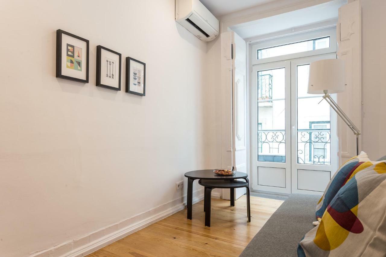 Three Bedroom Apartment In Historical Centre -Bairro Alto Lisboa Kültér fotó