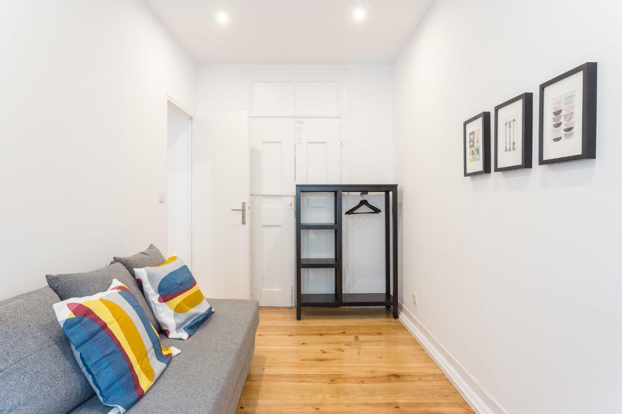 Three Bedroom Apartment In Historical Centre -Bairro Alto Lisboa Kültér fotó