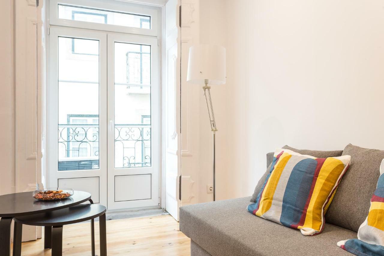 Three Bedroom Apartment In Historical Centre -Bairro Alto Lisboa Kültér fotó